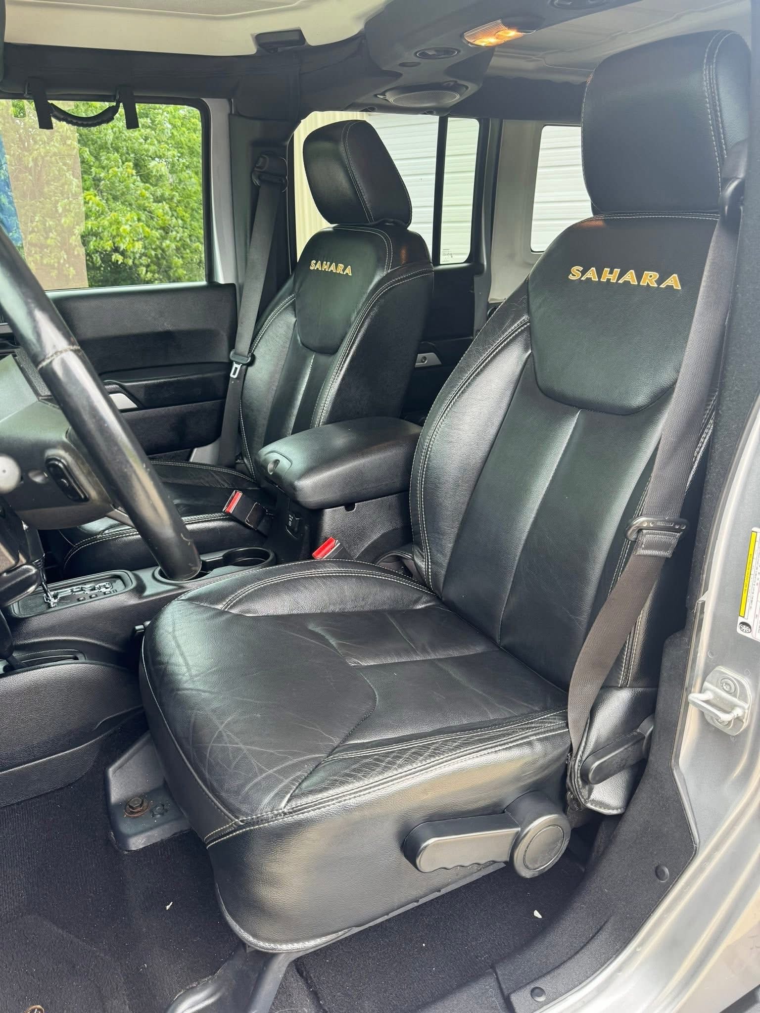 
								2013 Jeep Wrangler Sahara 4×4 full									