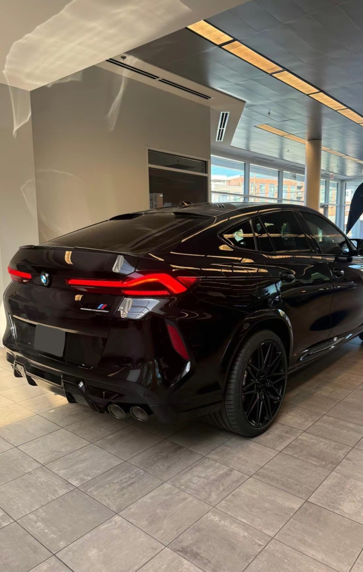 
								2025 BMW X6 M COMPETITION full									