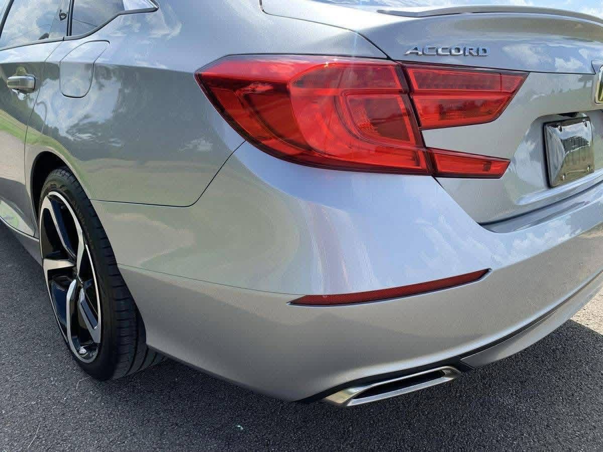 
								2018 Honda Accord 2.0T Sport full									