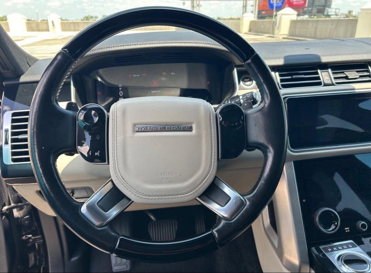 
								2019 Range Rover Supercharged full									