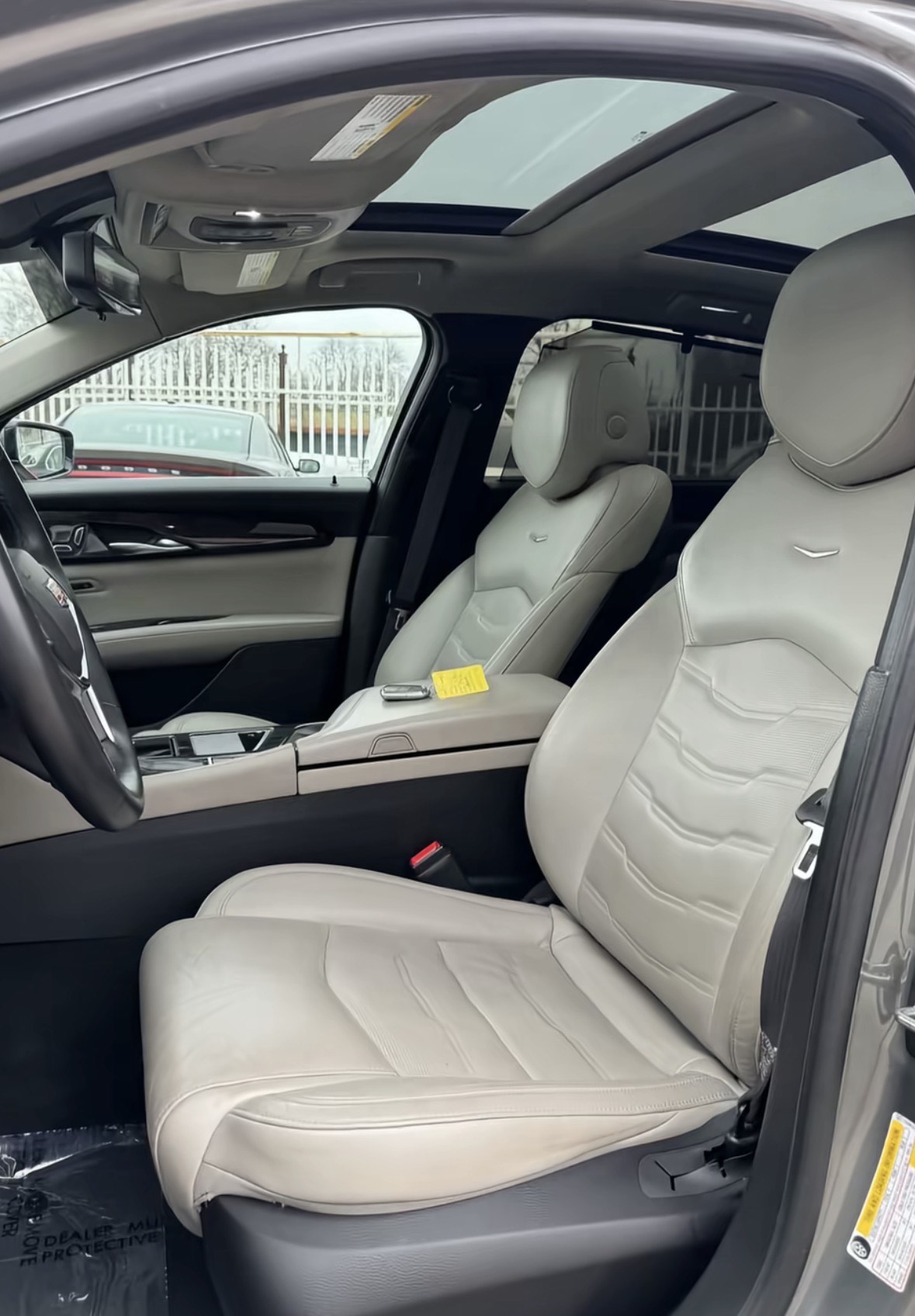 
								2016 Cadillac CT6 • 3.0 Twin Turbo Premium Luxury Sedan 4D full									