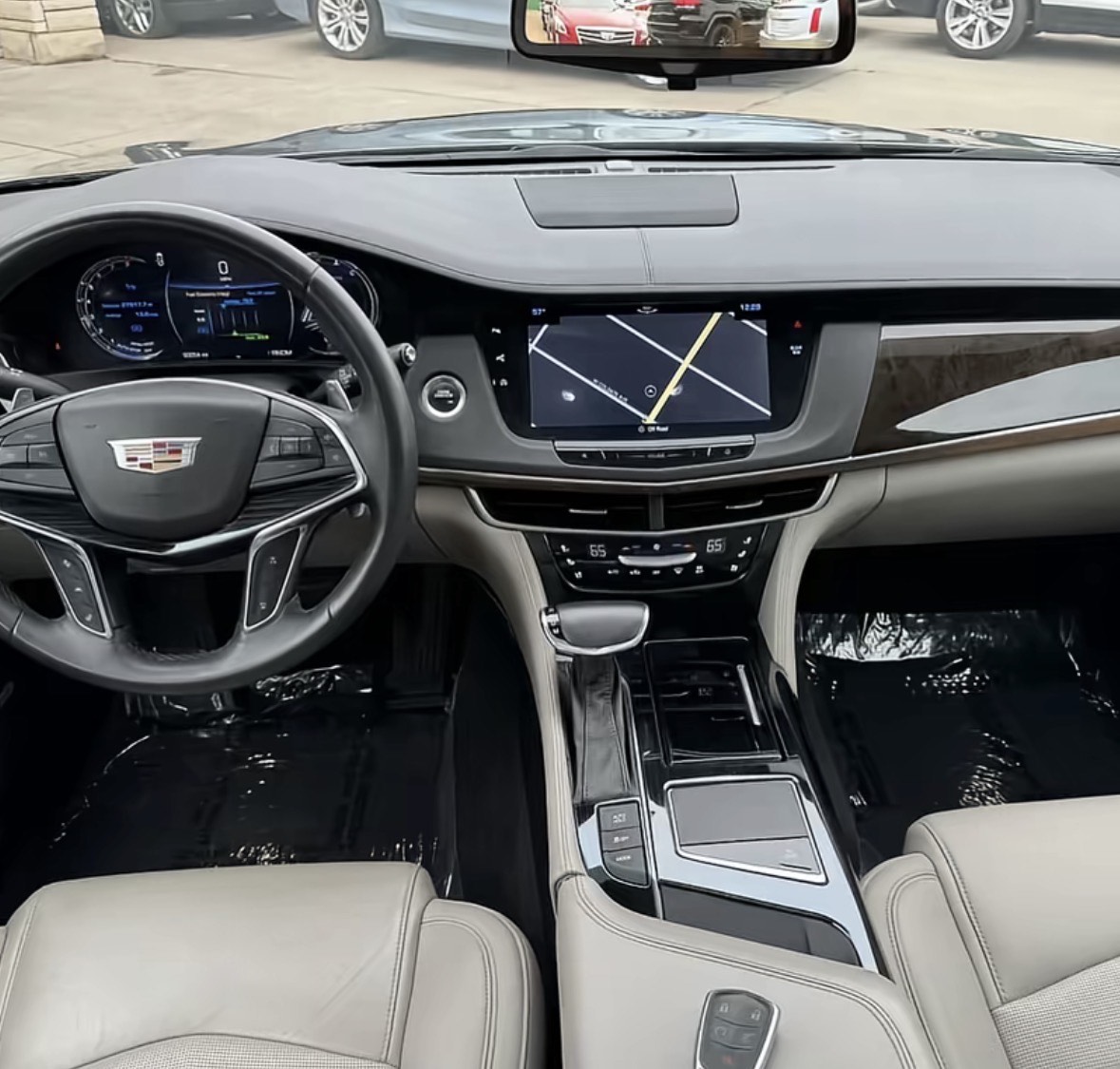
								2016 Cadillac CT6 • 3.0 Twin Turbo Premium Luxury Sedan 4D full									