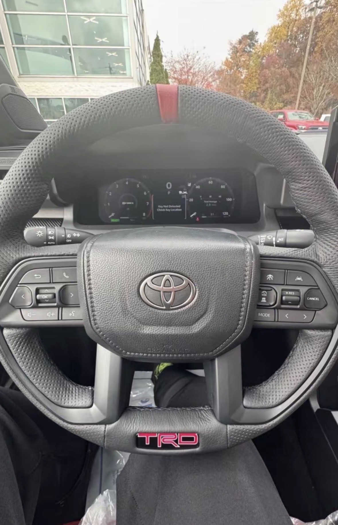 
								2025 Toyota Tacoma Double Cab • TRD Pro Pickup full									