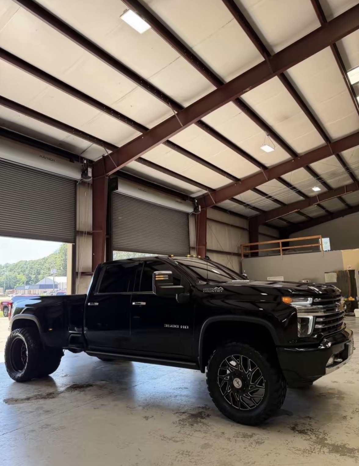 
										2021 Chevrolet Silverado 3500HD DRW full									