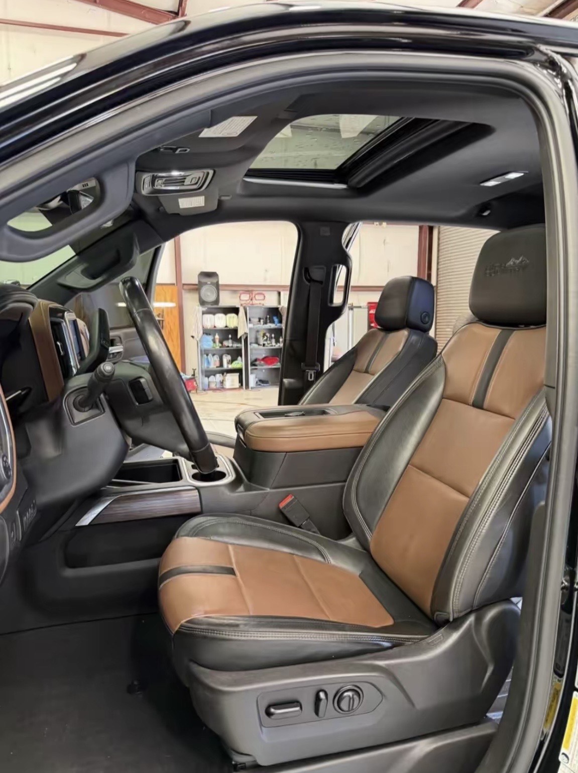 
										2021 Chevrolet Silverado 3500HD DRW full									