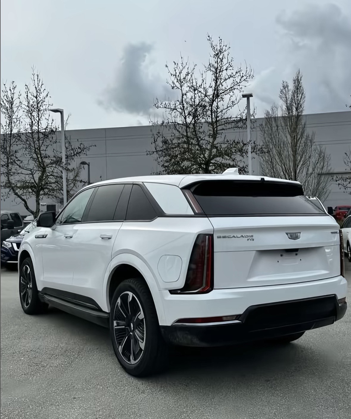 
								2026 Cadillac Escalade IQ Grand Luxury SUV EV full									