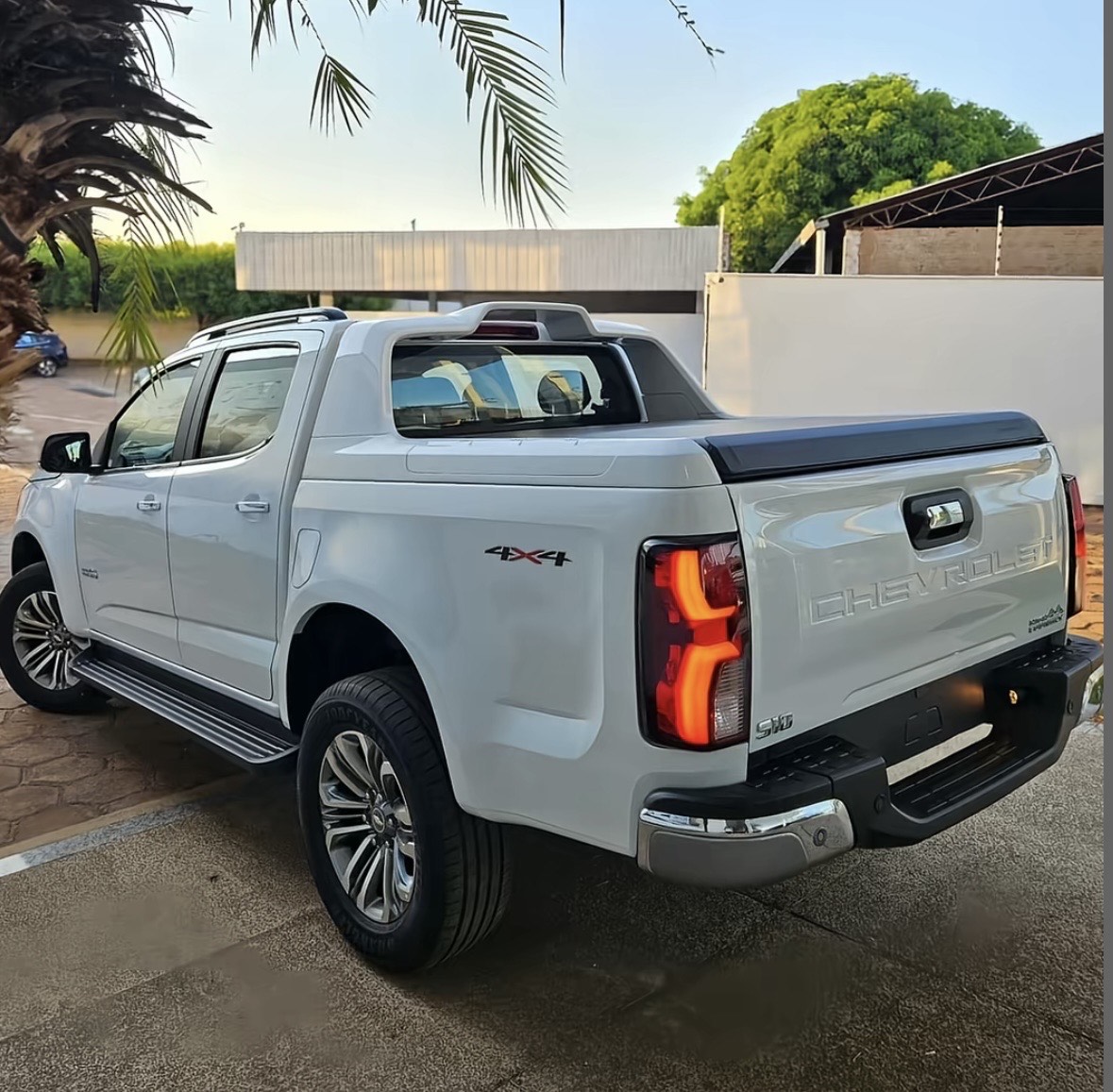 
								Chevrolet S10 High Country 4×4 full									